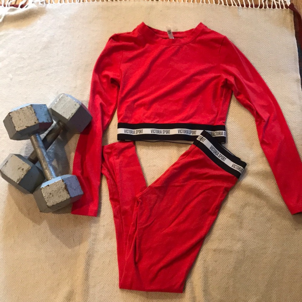 Victoria Sport cotton Tight and crop top